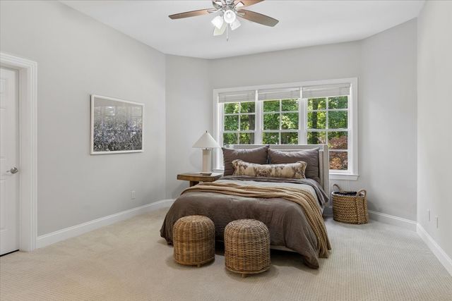 1107 Vaughn Crest Dr, Franklin, TN 37069