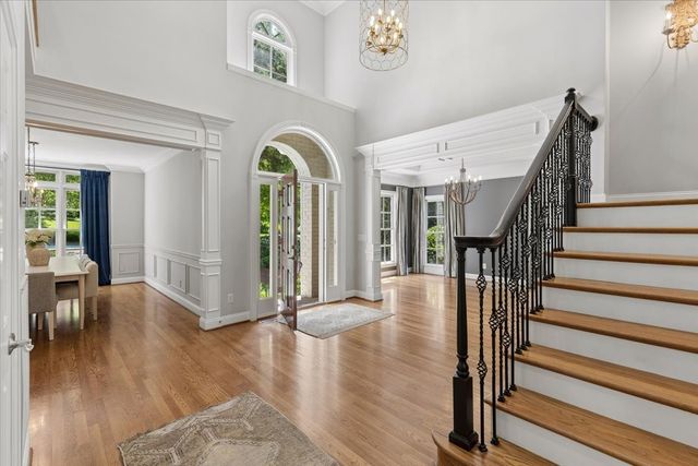 1107 Vaughn Crest Dr, Franklin, TN 37069