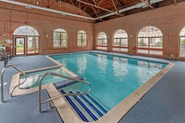 16 N Stone Mill Drive 1014, Dedham, MA 02026