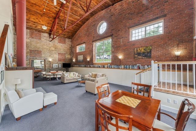 16 N Stone Mill Drive 1014, Dedham, MA 02026