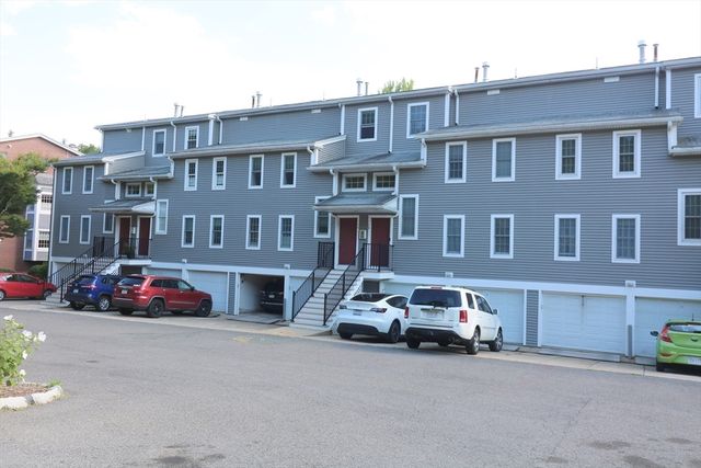 16 N Stone Mill Drive 1014, Dedham, MA 02026