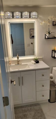 9720 S Hollybrook Lake Dr 303, Pembroke Pines, FL 33025