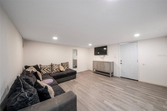 357 RIDGEWOOD STREET, Altamonte Springs, FL 32701