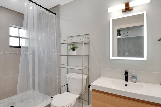 11426 NW 4th Ter 11426, Sweetwater, FL 33172