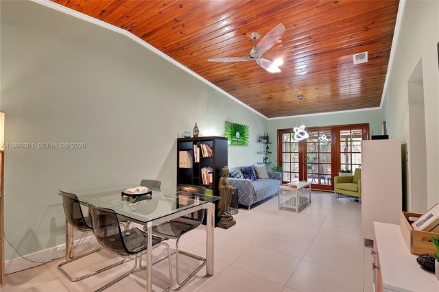 11426 NW 4th Ter 11426, Sweetwater, FL 33172