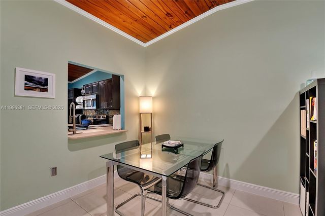 11426 NW 4th Ter 11426, Sweetwater, FL 33172