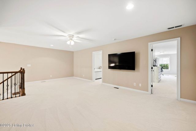 107 Treslyn Way, Louisville, KY 40245