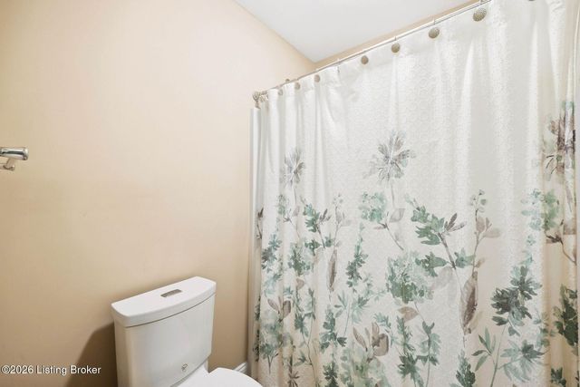 107 Treslyn Way, Louisville, KY 40245