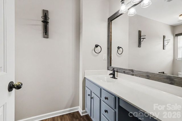 4960 Sunburst Lane, Charlotte, NC 28213