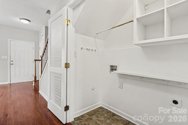 4960 Sunburst Lane, Charlotte, NC 28213