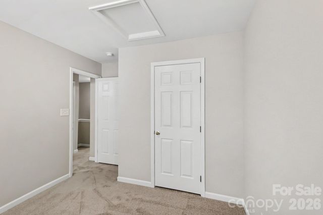 4960 Sunburst Lane, Charlotte, NC 28213
