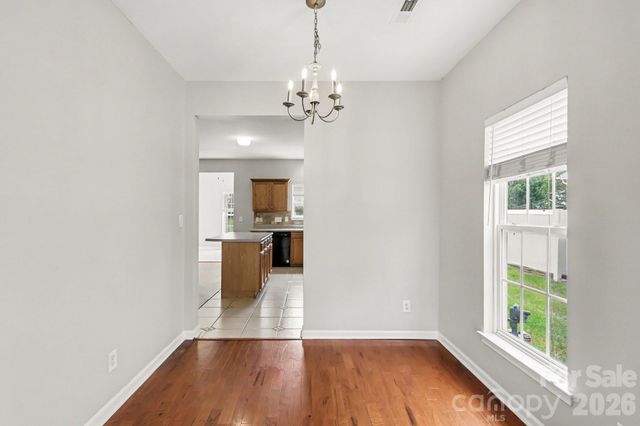 4960 Sunburst Lane, Charlotte, NC 28213