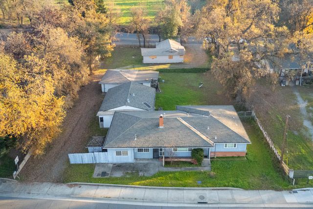 2381 S Bonnyview Road, Redding, CA 96001