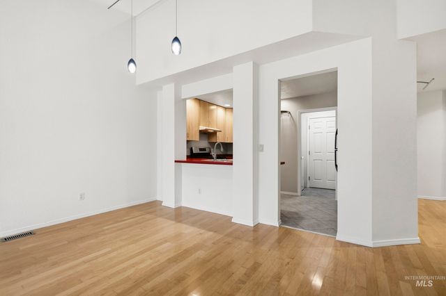 4617 N Carlsbad Way, Boise, ID 83703