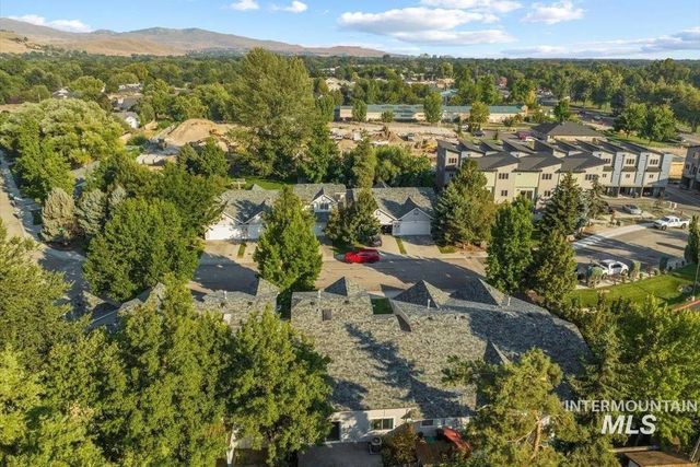 4617 N Carlsbad Way, Boise, ID 83703
