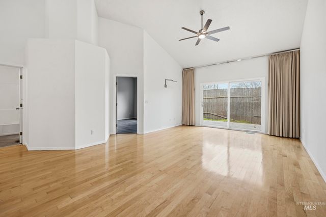 4617 N Carlsbad Way, Boise, ID 83703