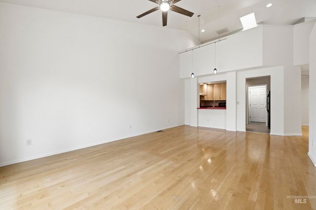 4617 N Carlsbad Way, Boise, ID 83703