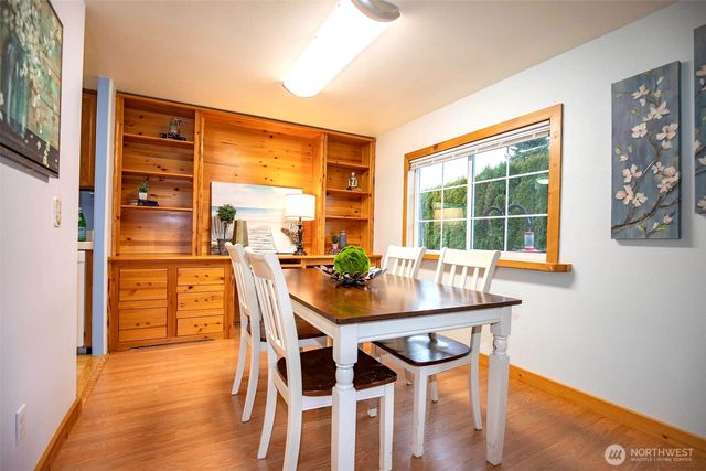 33306 SE 44th Place, Fall City, WA 98024