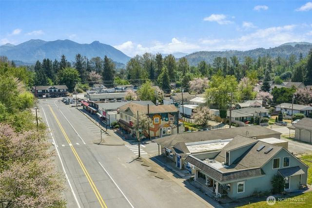 33306 SE 44th Place, Fall City, WA 98024