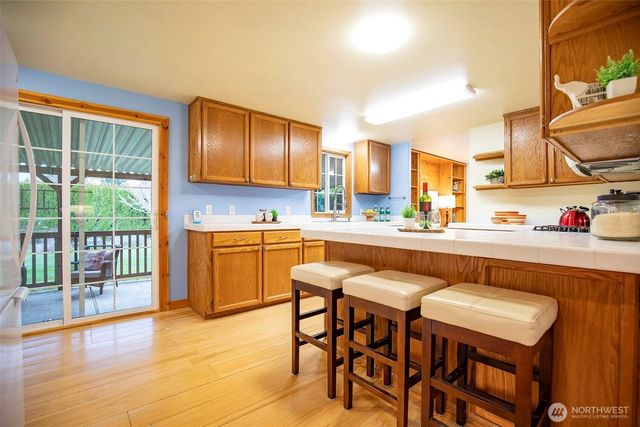 33306 SE 44th Place, Fall City, WA 98024