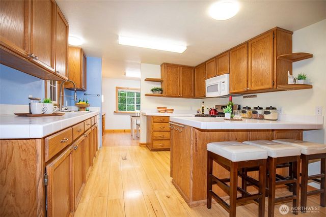 33306 SE 44th Place, Fall City, WA 98024