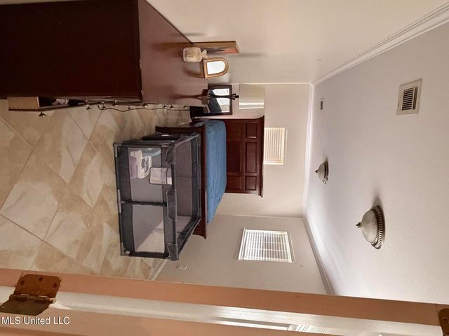 4507 Navaho Avenue, Pascagoula, MS 39581