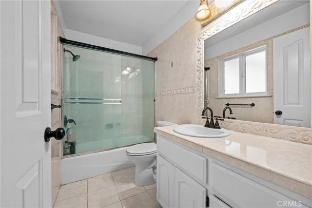 1586 El Camino De Vida, Hollister, CA 95023