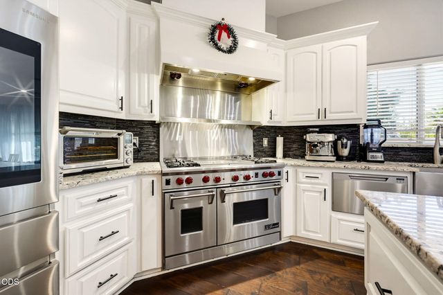 2663 Kerrisdale Ridge Drive, Medford, OR 97504