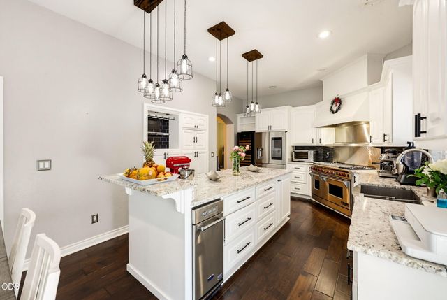 2663 Kerrisdale Ridge Drive, Medford, OR 97504