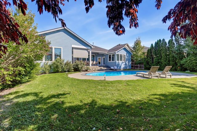 2663 Kerrisdale Ridge Drive, Medford, OR 97504