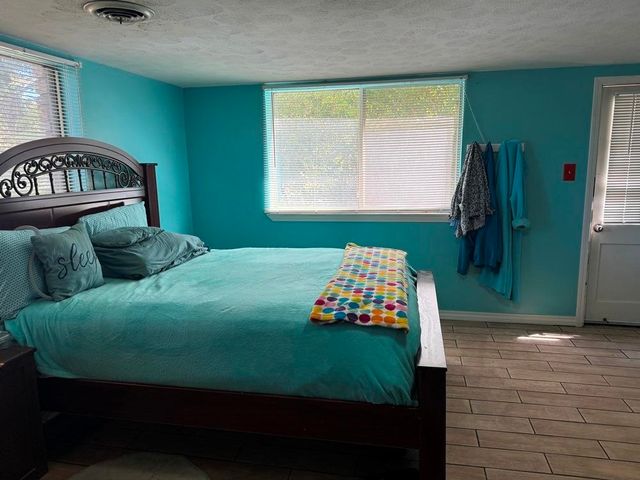 10 Yosemite Drive, Cherokee Village, AR 72529