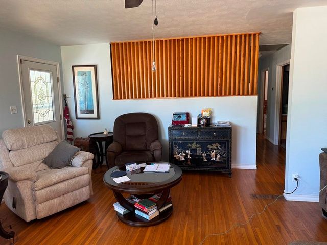 10 Yosemite Drive, Cherokee Village, AR 72529