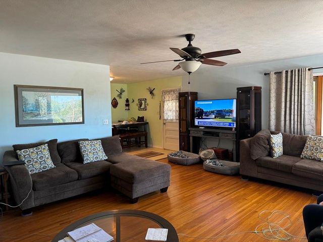 10 Yosemite Drive, Cherokee Village, AR 72529