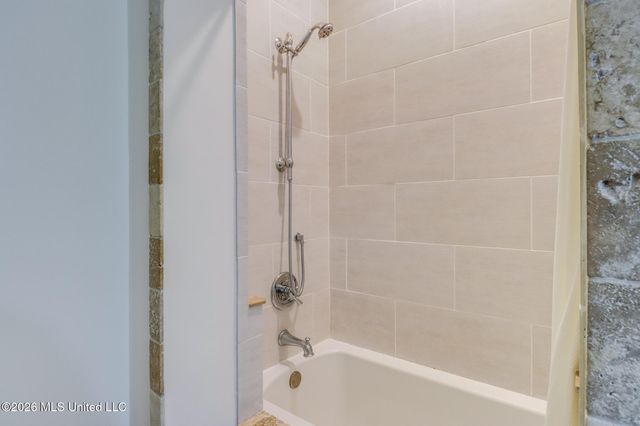 24944 Knollwood Drive, Pass Christian, MS 39571