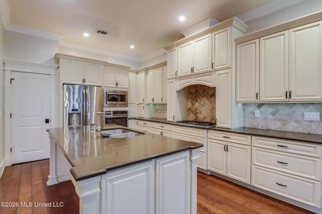 24944 Knollwood Drive, Pass Christian, MS 39571