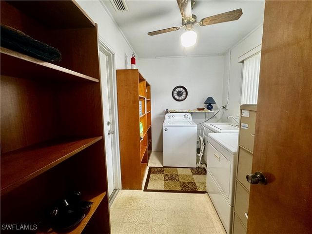 1427 Charles RD, Fort Myers, FL 33919