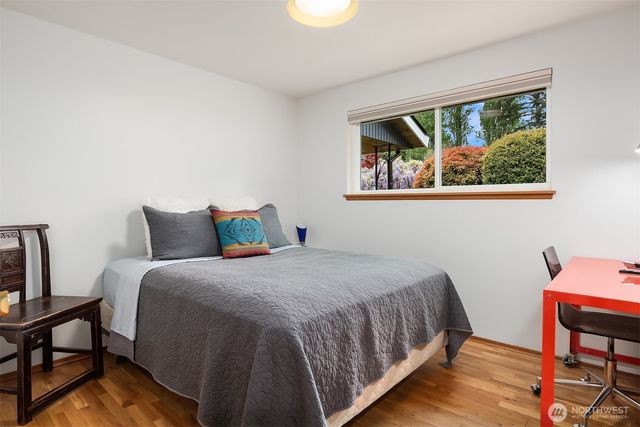 119 N 201st Street, Shoreline, WA 98133