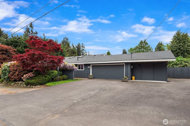 119 N 201st Street, Shoreline, WA 98133