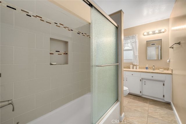 446 E Grove, Pomona, CA 91767