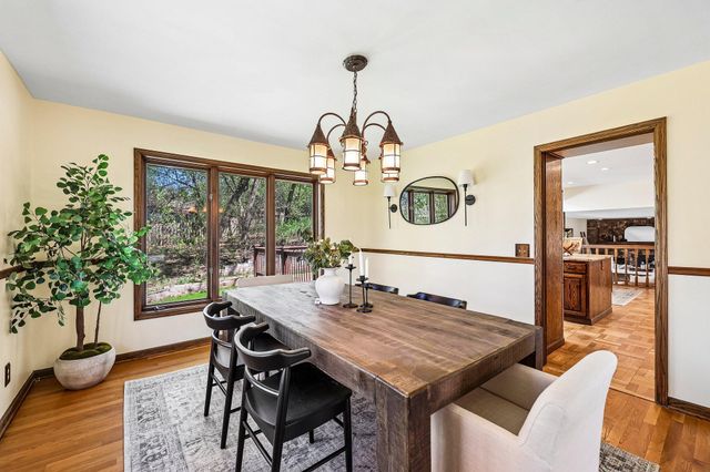 16300 Adeline Lane, Minnetonka, MN 55391