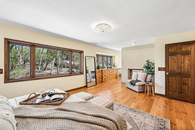 16300 Adeline Lane, Minnetonka, MN 55391