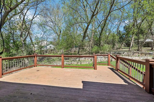 16300 Adeline Lane, Minnetonka, MN 55391