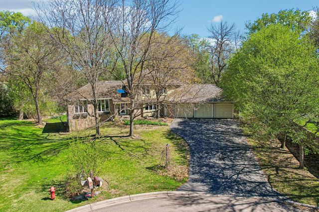 16300 Adeline Lane, Minnetonka, MN 55391