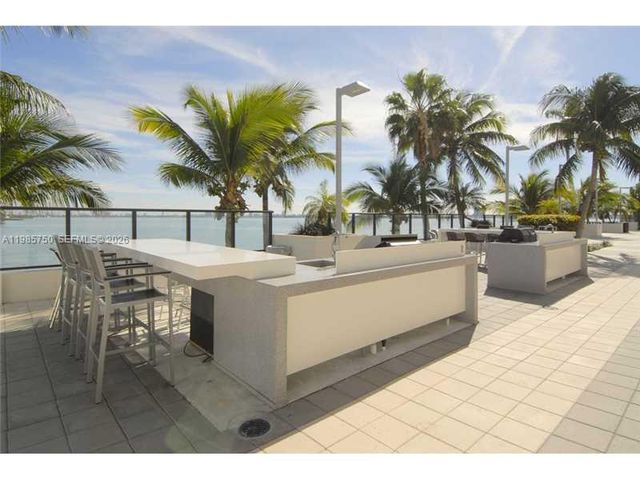 600 NE 36th St 1212, Miami, FL 33137