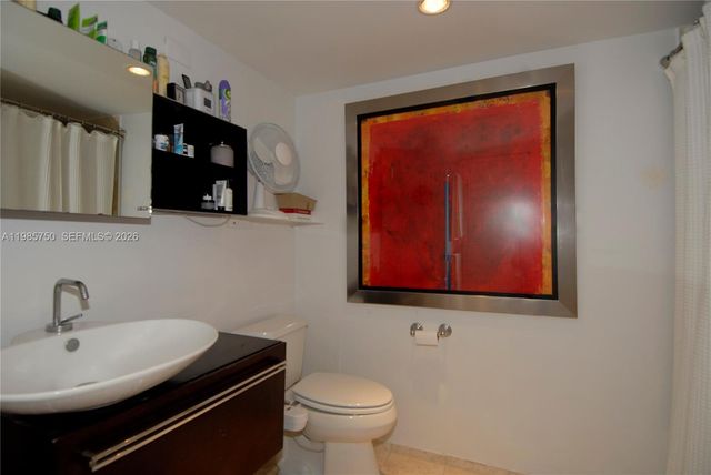 600 NE 36th St 1212, Miami, FL 33137