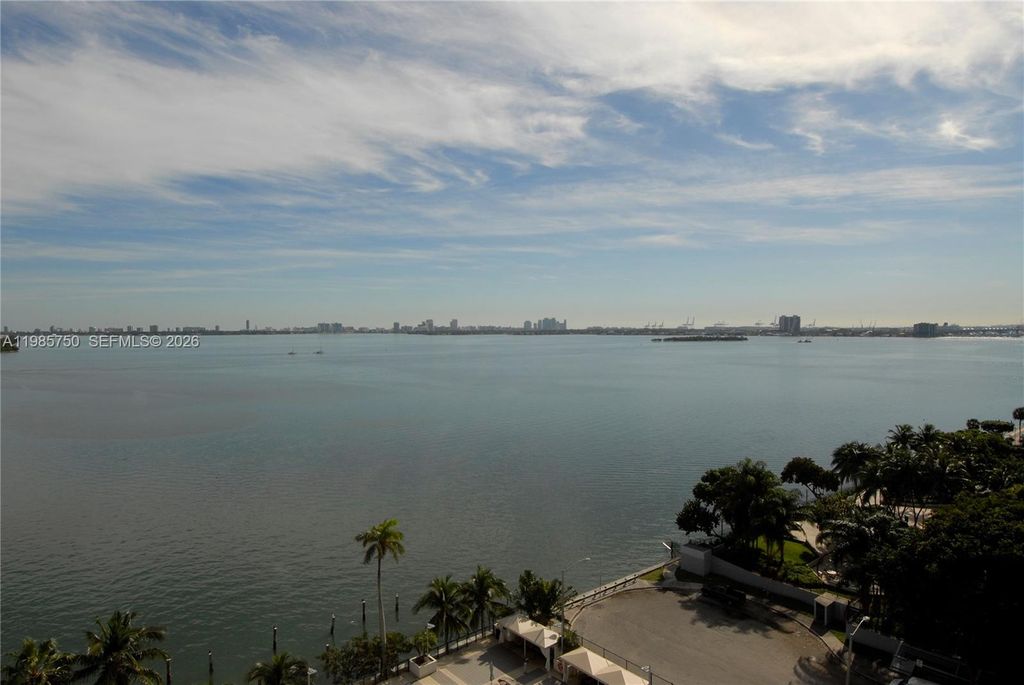 600 NE 36th St 1212, Miami, FL 33137