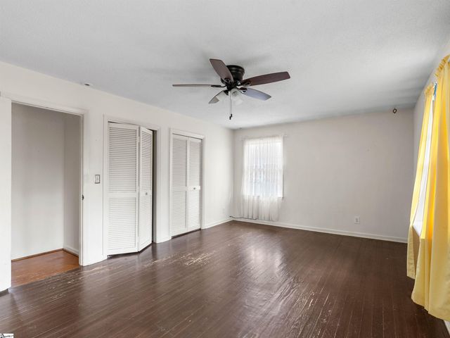 180 Johnnys Road, Inman, SC 29349