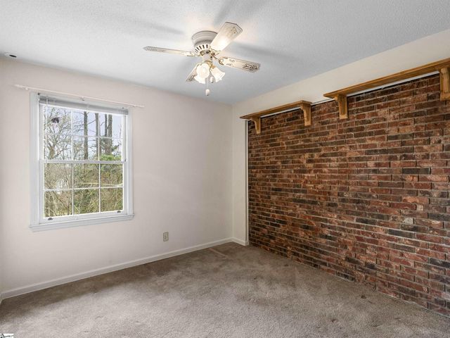 180 Johnnys Road, Inman, SC 29349