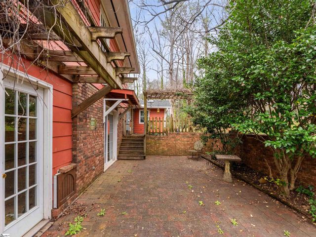 180 Johnnys Road, Inman, SC 29349