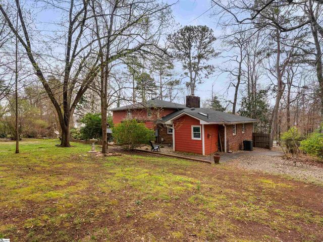 180 Johnnys Road, Inman, SC 29349